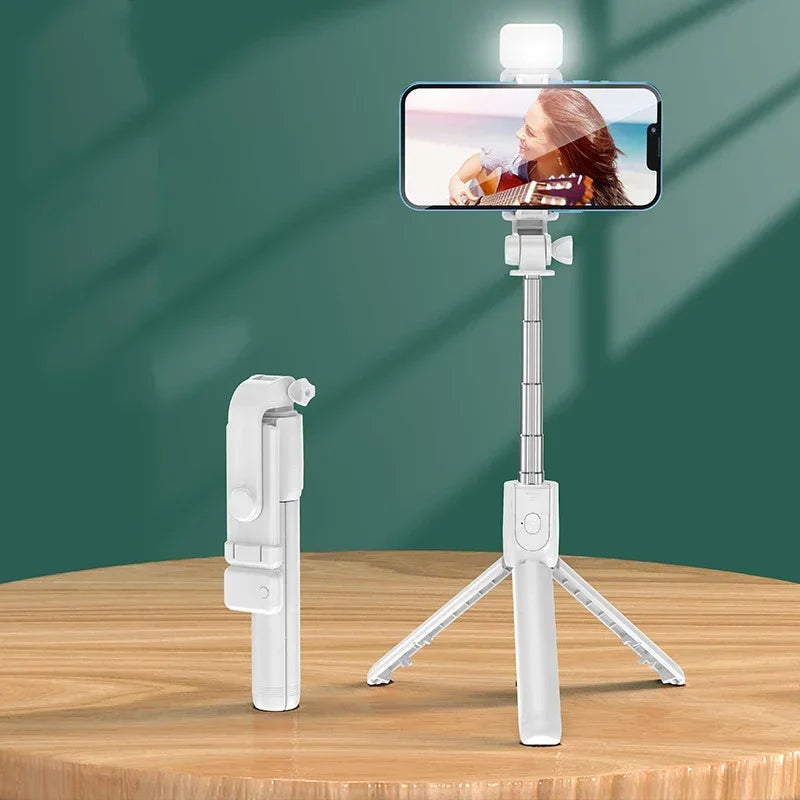 Bluetooth Remote Extendable Phone Tripod Wireless Selfie Stick Tripod Stand for iPhone 15 Samsuing Phone Tiktok Live Streaming