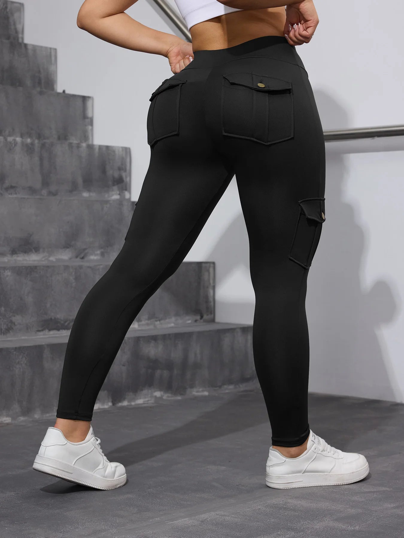 Women High-Waisted Tummy Control Yoga Leggings ,4 Button PocketsCargo Sports Pants For Workout, Running, Fitness