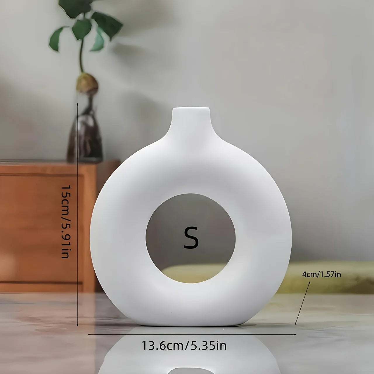 Bohemian Round Plastic Vase for Home and Living Room Decoration,Floral Arrangements and Table,Light Luxury Decoration