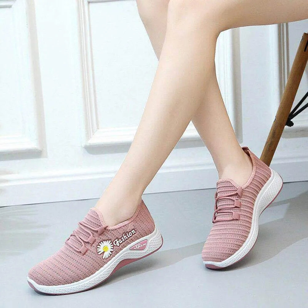 Fashionable Sports Shoes for Women, Thick and Breathable Soft Soled Mesh, Lightweight Casual Shoes, Trendy Coconut Shoes
