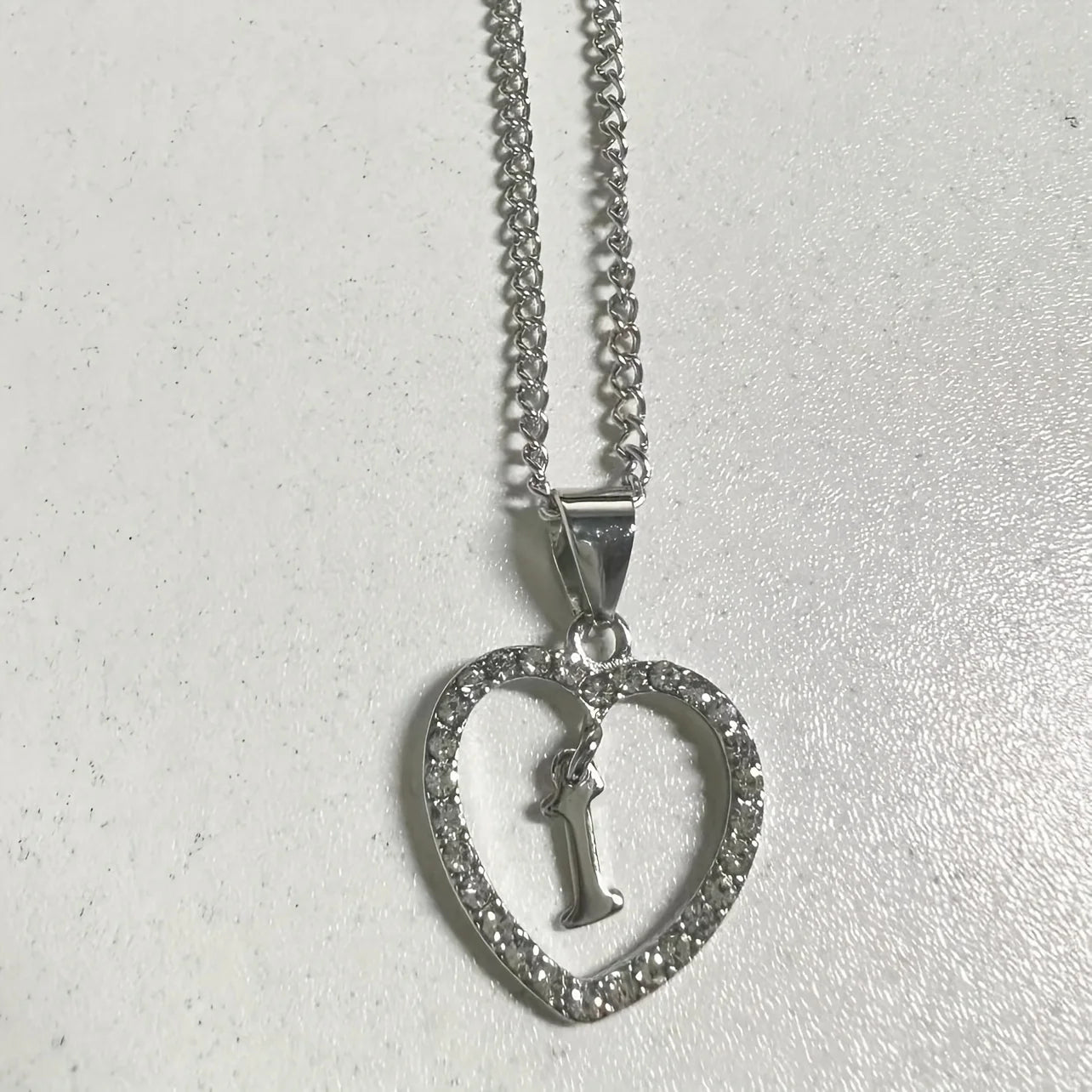 Bohemian Style Heart-shaped Letter Pendant Necklace, Wedding Party Gift For Men And Women,Delicate Gift for Men And Women