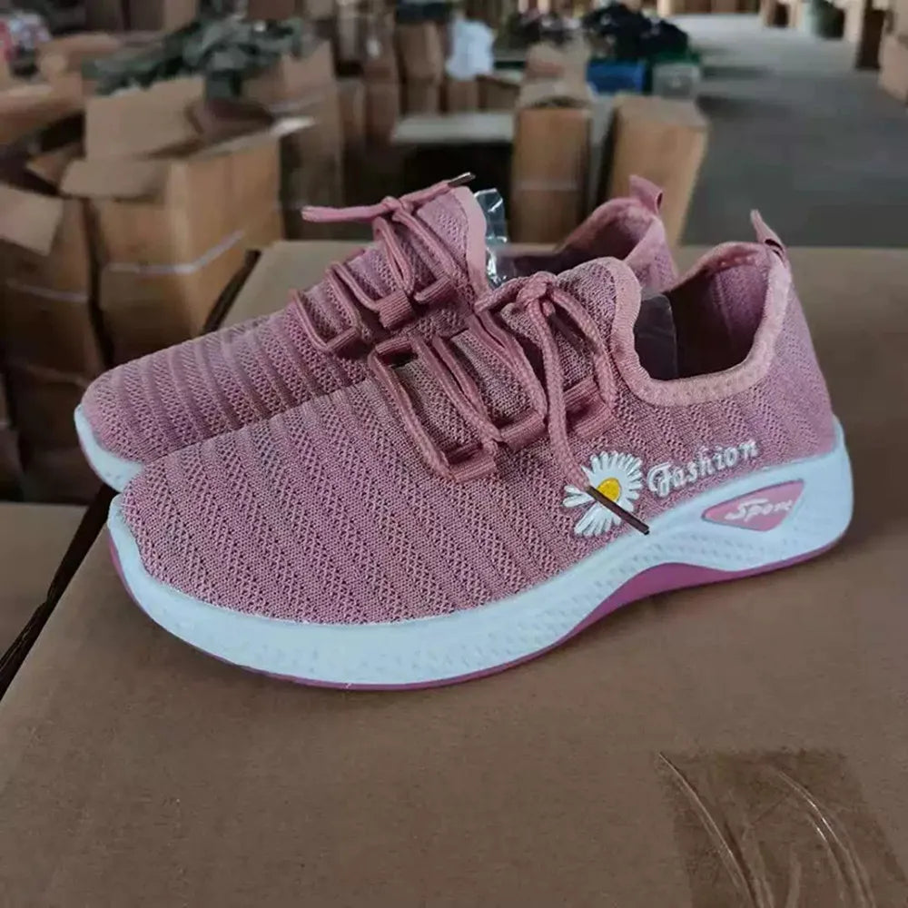 Fashionable Sports Shoes for Women, Thick and Breathable Soft Soled Mesh, Lightweight Casual Shoes, Trendy Coconut Shoes