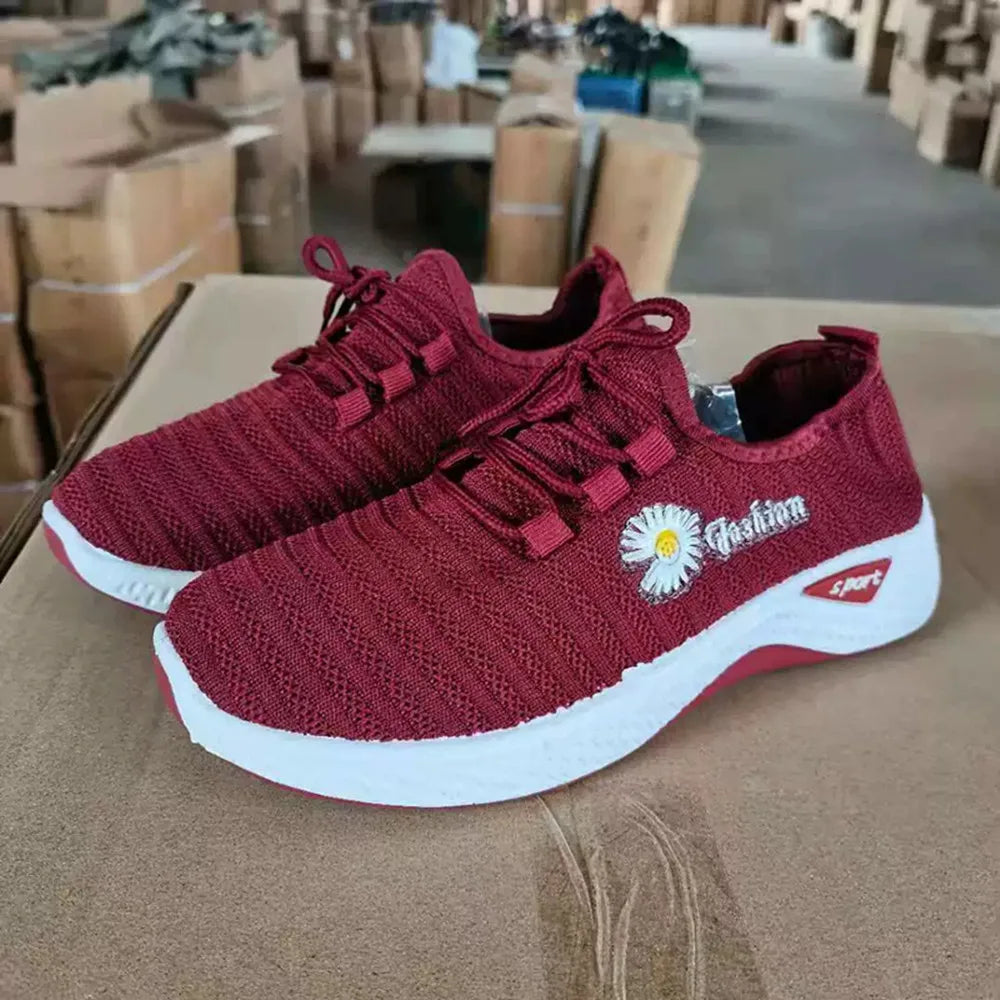 Fashionable Sports Shoes for Women, Thick and Breathable Soft Soled Mesh, Lightweight Casual Shoes, Trendy Coconut Shoes